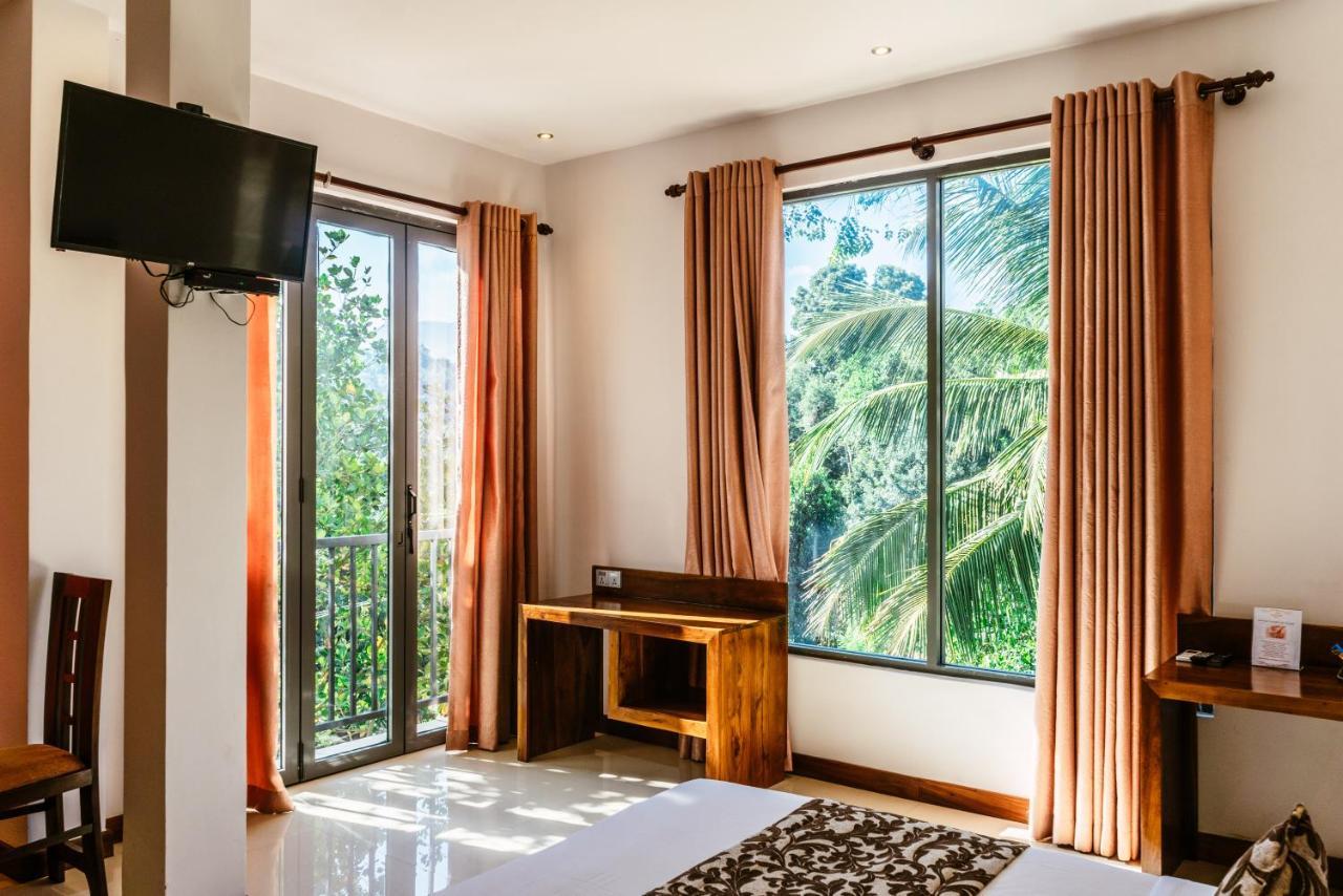 Rivendell Hotel Kandy Esterno foto