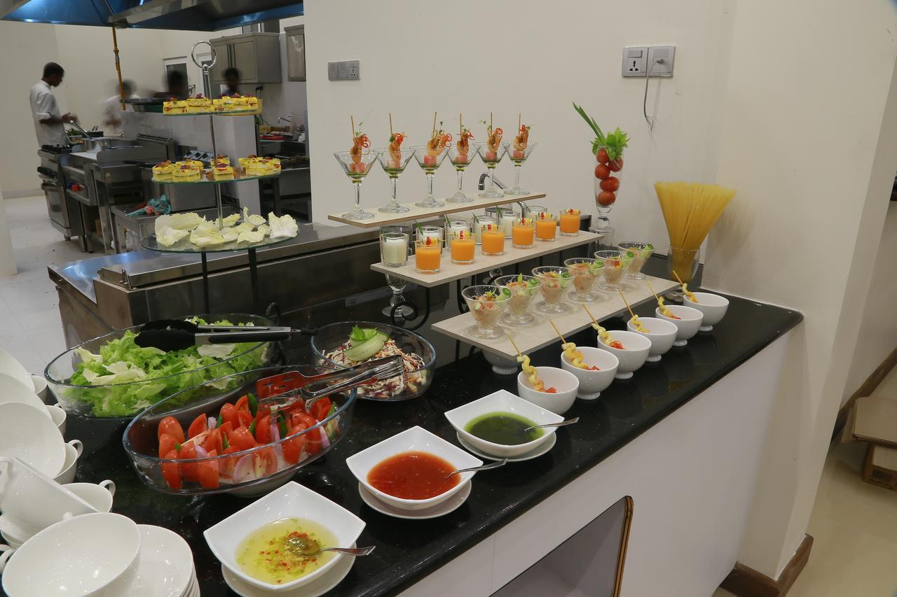 Rivendell Hotel Kandy Esterno foto