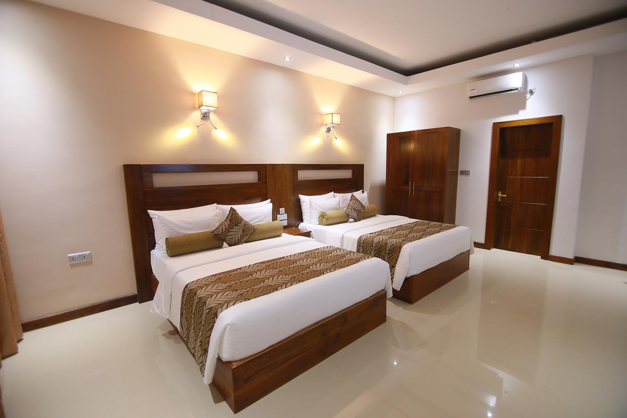 Rivendell Hotel Kandy Esterno foto