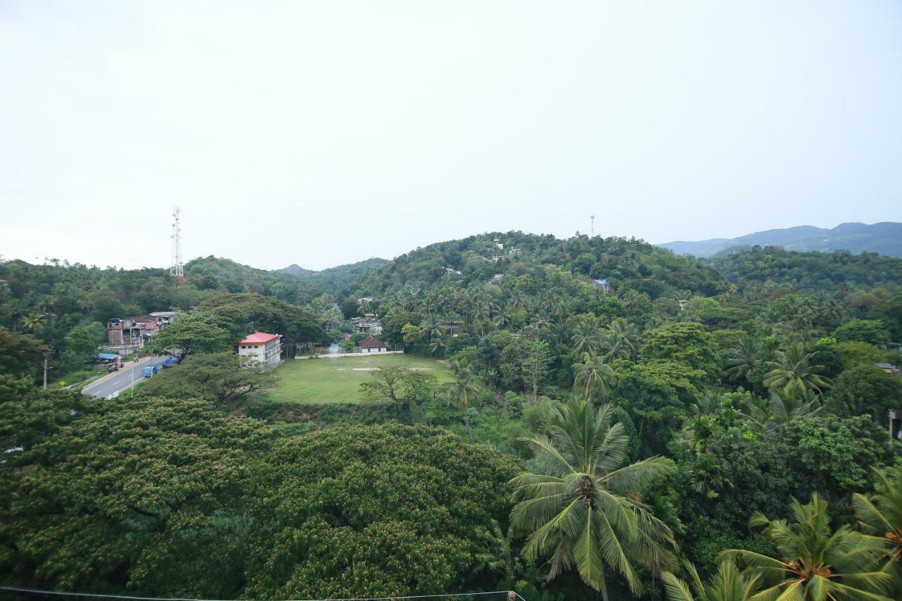 Rivendell Hotel Kandy Esterno foto